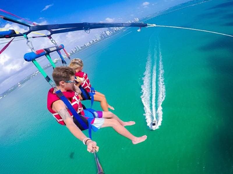 Parasailing - image 3