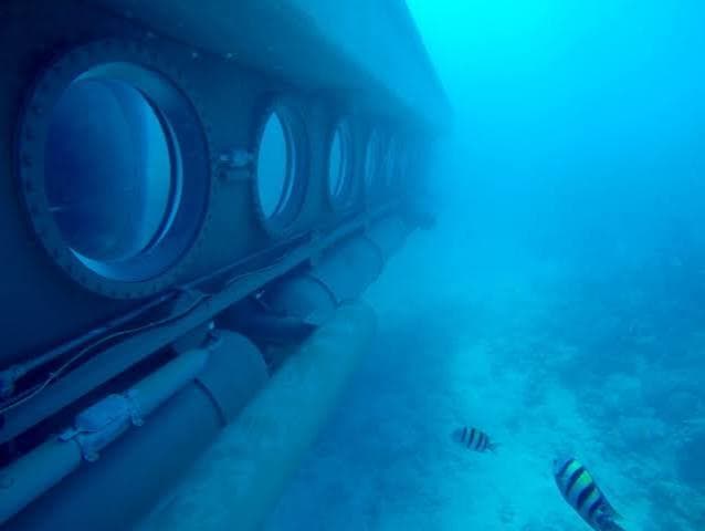 Sindbad Submarine - image 5